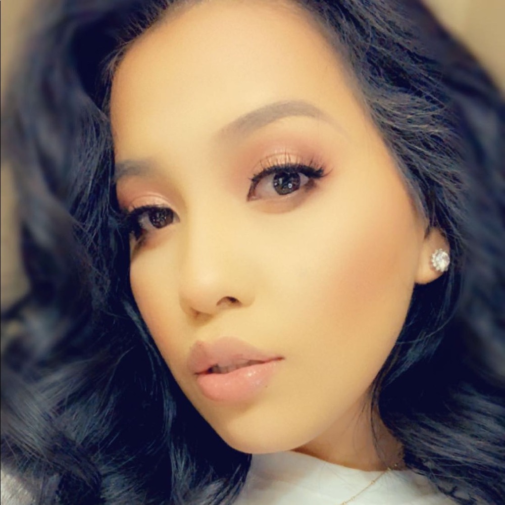 Meet your Posher, Itzel